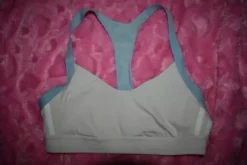 Top Deportivo Marca Adidas Talla Xs -Promos Tops Deportivos Magasin D NQ NP 617823 MLM48146358845 112021 O