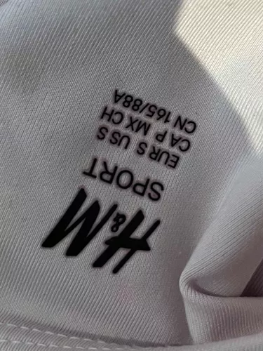 Top Deportivo Color Lila Marca H&m 6 Top Deportivo Color Lila Marca H&m – Image 6