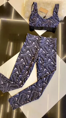 Conjuntos De Diferentes Marcas Y Modelos 4 Conjuntos De Diferentes Marcas Y Modelos – Image 4