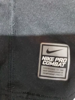 Playera Con Protecciones Para Americano 10 Playera Con Protecciones Para Americano -Promos Tops Deportivos Magasin D NQ NP 751552 MLM69396052495 052023 O