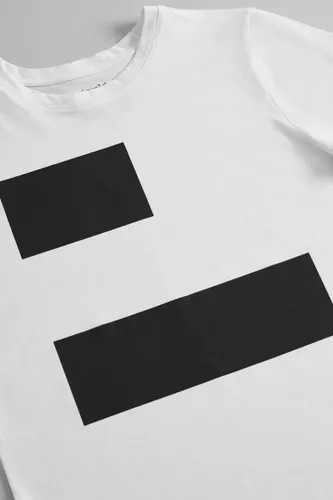 Playera Edición Especial Logo Marca Igualdad 4 Playera Edición Especial Logo Marca Igualdad – Image 4