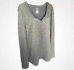 Playera Gris De Mujer Deportiva Marca Danskin Now Talla Xl -Promos Tops Deportivos Magasin D NQ NP 771963 MLM48783722861 012022 O