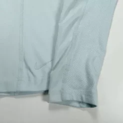 Playera Deportiva Para Niña, Marca Nike, Talla M (10-12) -Promos Tops Deportivos Magasin D NQ NP 772385 MLM48815881645 012022 O