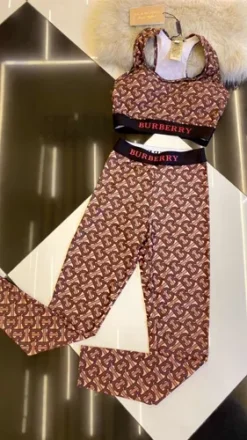 Conjuntos De Diferentes Marcas Y Modelos